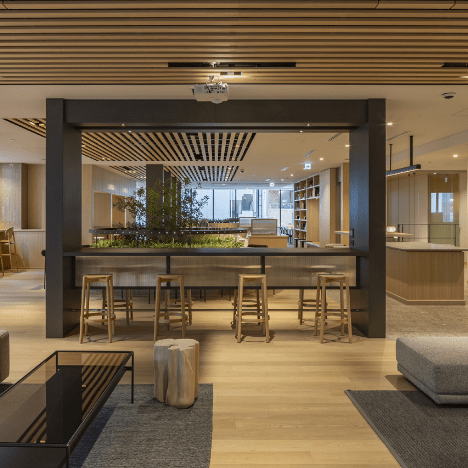 採用情報スライド3